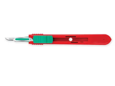 Bisturi retractabil Swann-Morton cu lamă inox N. 15 - steril