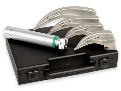 Set laryngoscop GIMA GREEN F.O. LED pentru adulți 4 lame Mc-Intosh 1-2-3-4 - 3,5 V - 30.000 lux