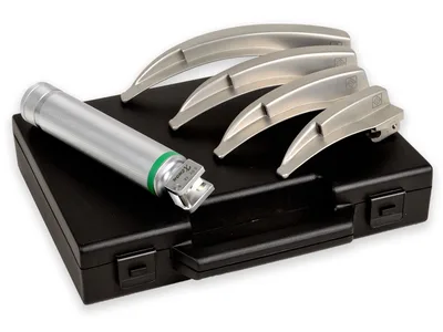 Set laringoscop fibroscopic MAXLITE F.O. pentru adulți 4 lame Mc-Intosh 1-2-3-4 - 2.5 V - 8.000 lux
