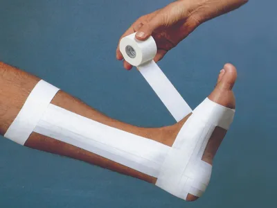 Strappal sport tape 10 m x 5 cm